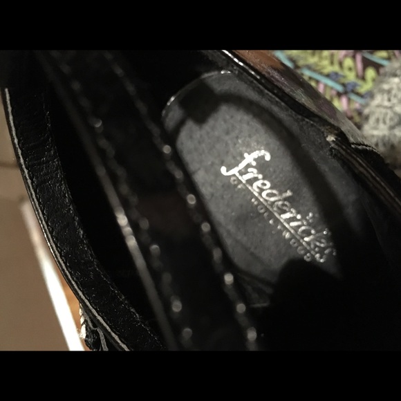 Sold - Picture 3 of 3